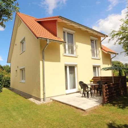 Ferienhaus Ahorn Mit Garten In Цинновиц Экстерьер фото