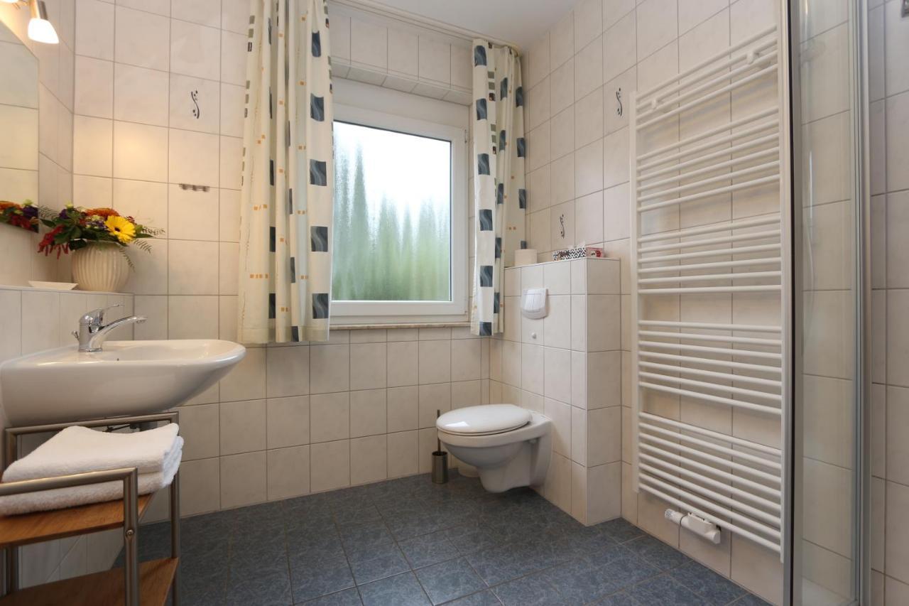 Ferienhaus Ahorn Mit Garten In Цинновиц Экстерьер фото